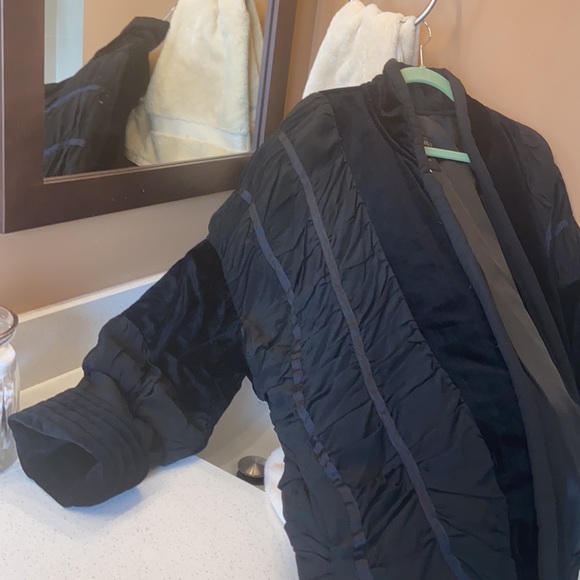 Mikki Coat- Made in Spain - Picture 2 of 9